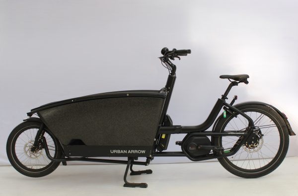 Urban Arrow Family Performance Plus mit Regenverdeck
