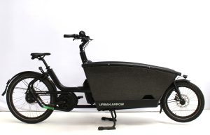 Urban Arrow Family Performance Plus mit Regenverdeck